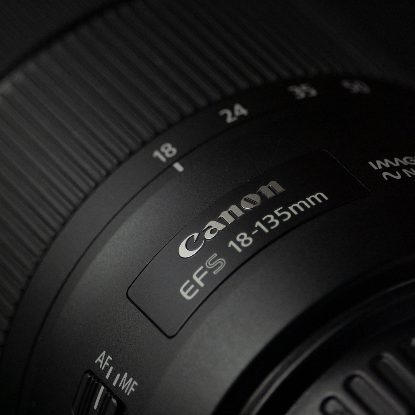 Canon EF-S 18-135mm f3.5-5.6 IS USM Nano
