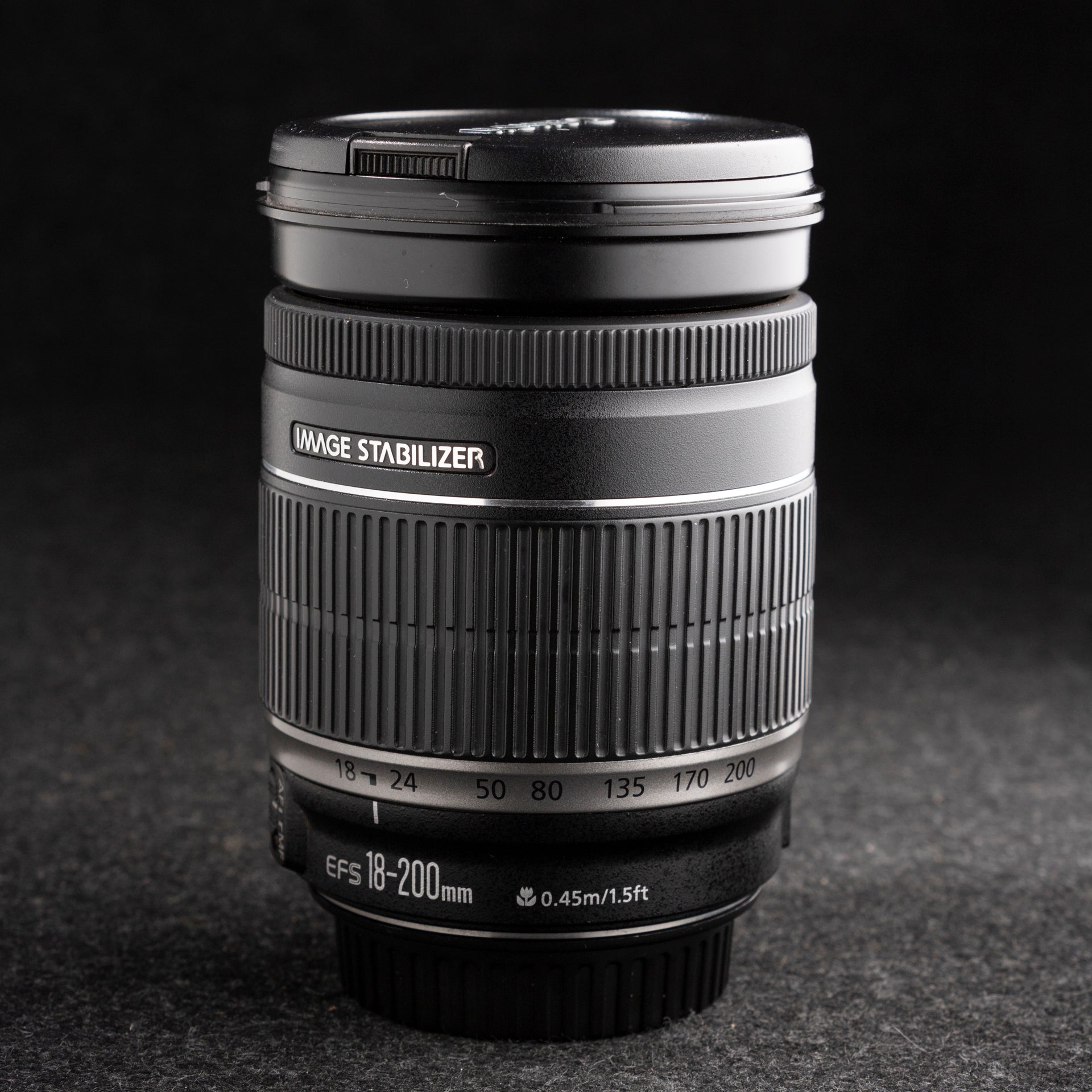 Canon EF-S 18-200mm f3.5-5.6 IS – De Cámaras Panamá