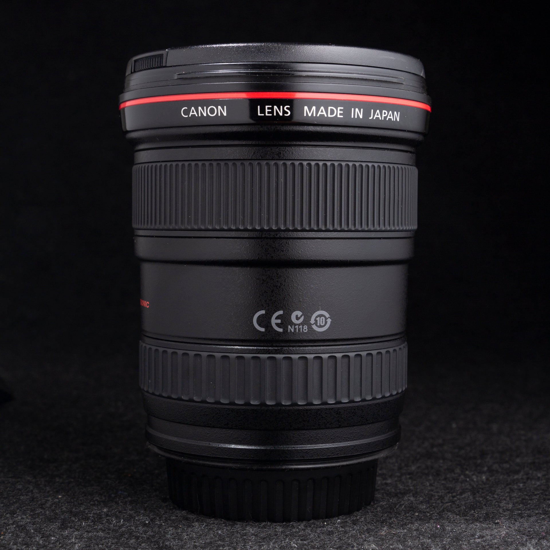Canon EF 17-40mm F/4 L USM