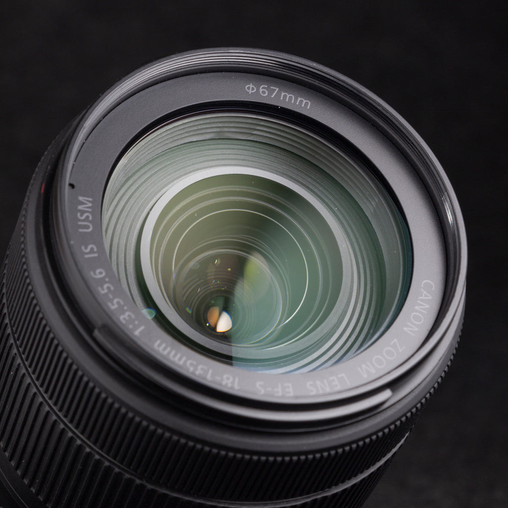 Canon EF-S 18-135mm f3.5-5.6 IS USM Nano