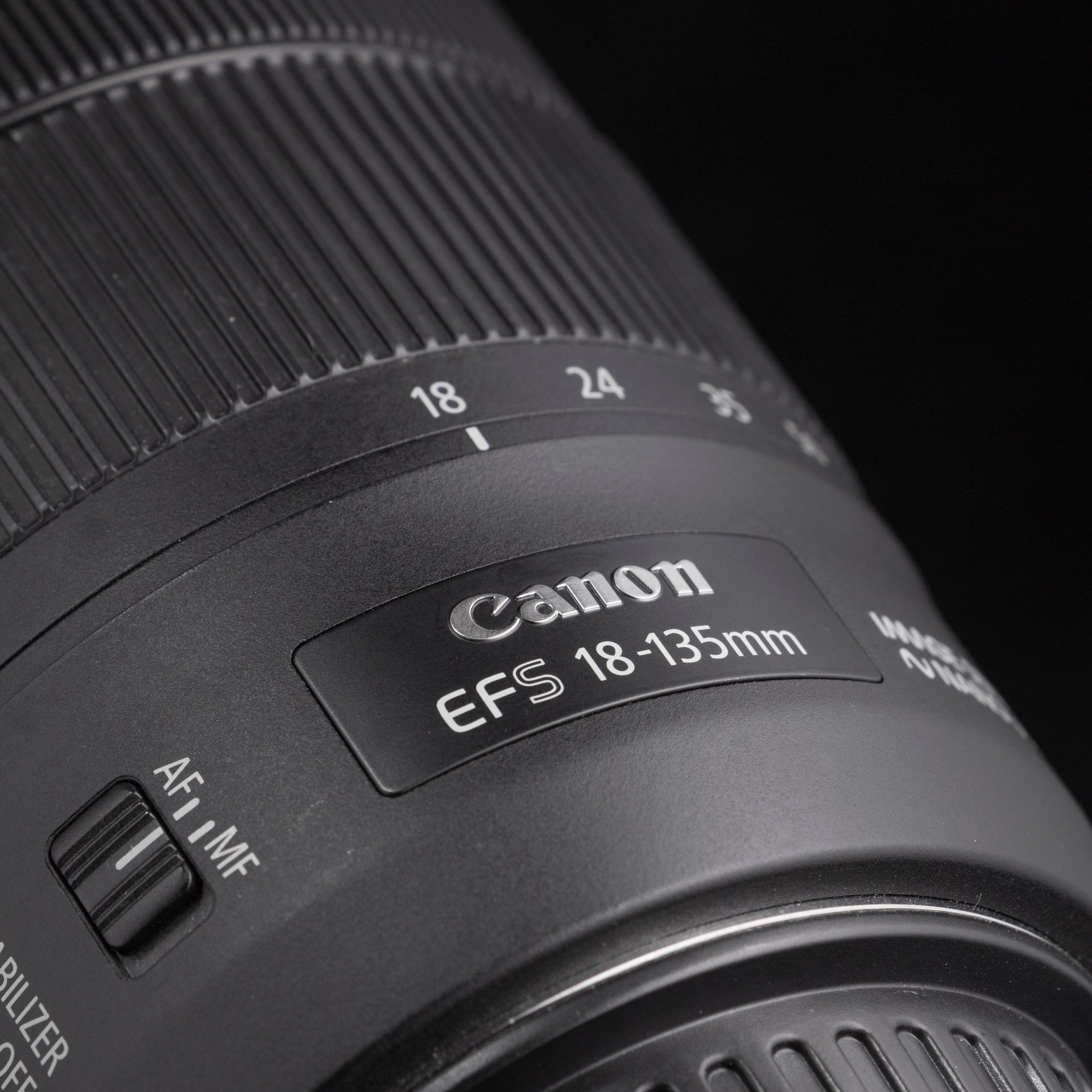 Canon EF-S 18-135mm f3.5-5.6 IS USM Nano