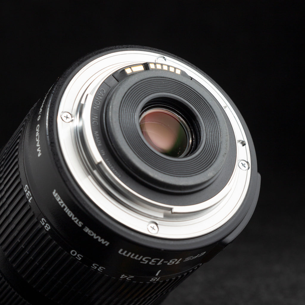Canon EF-S 18-135mm f3.5-5.6 IS STM