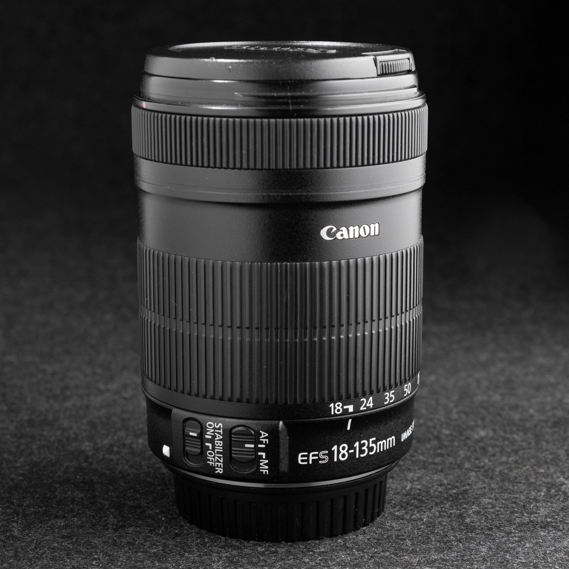 Canon EF-S 18-135mm f3.5-5.6 IS – De Cámaras Panamá