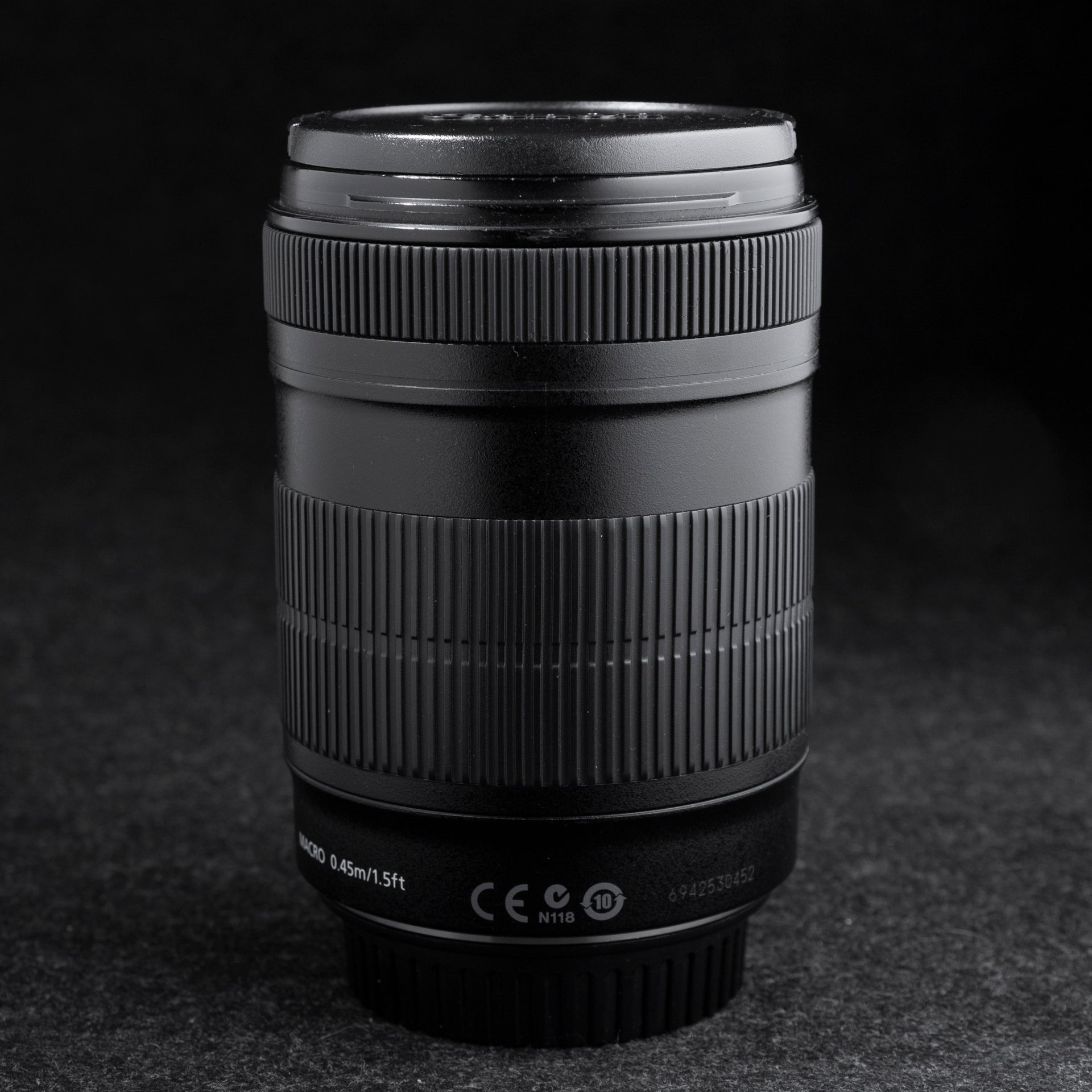 Canon EF-S 18-135mm f3.5-5.6 IS