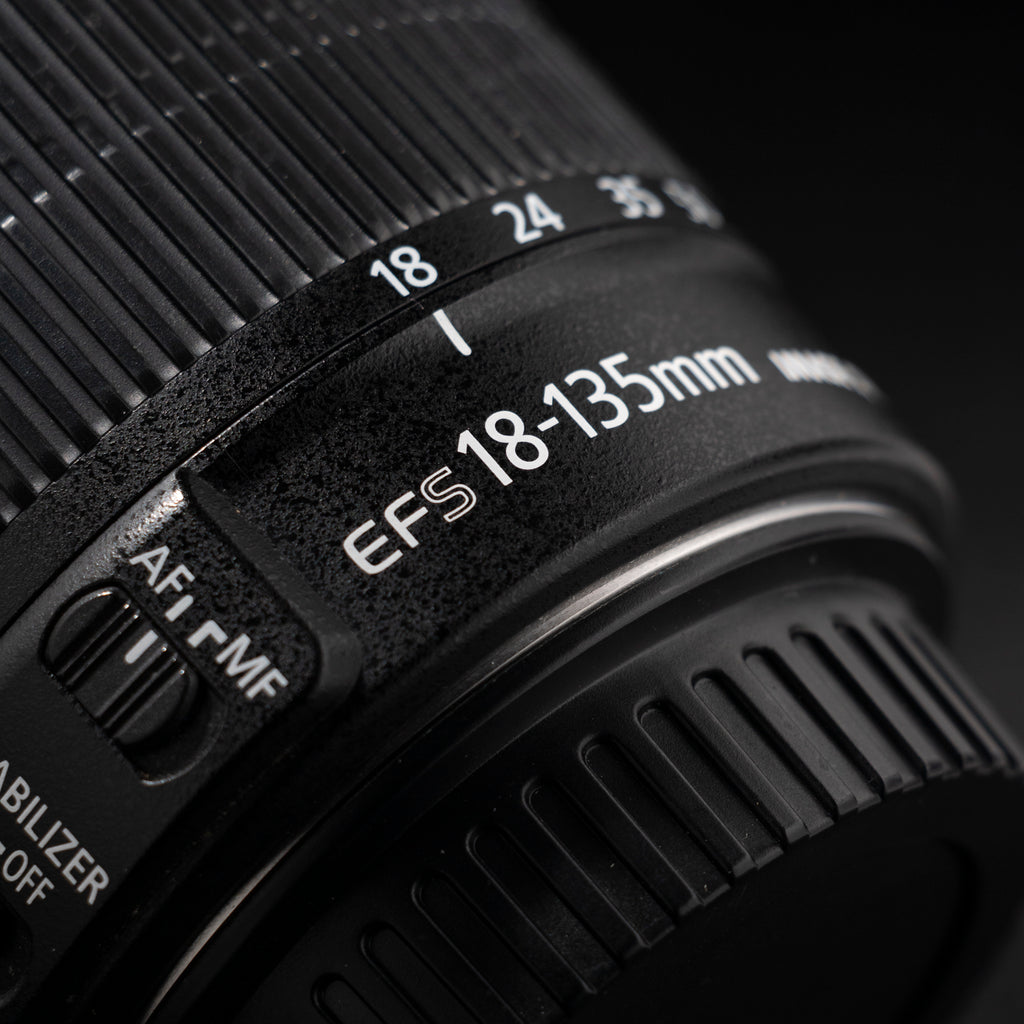 Canon EF-S 18-135mm f3.5-5.6 IS STM