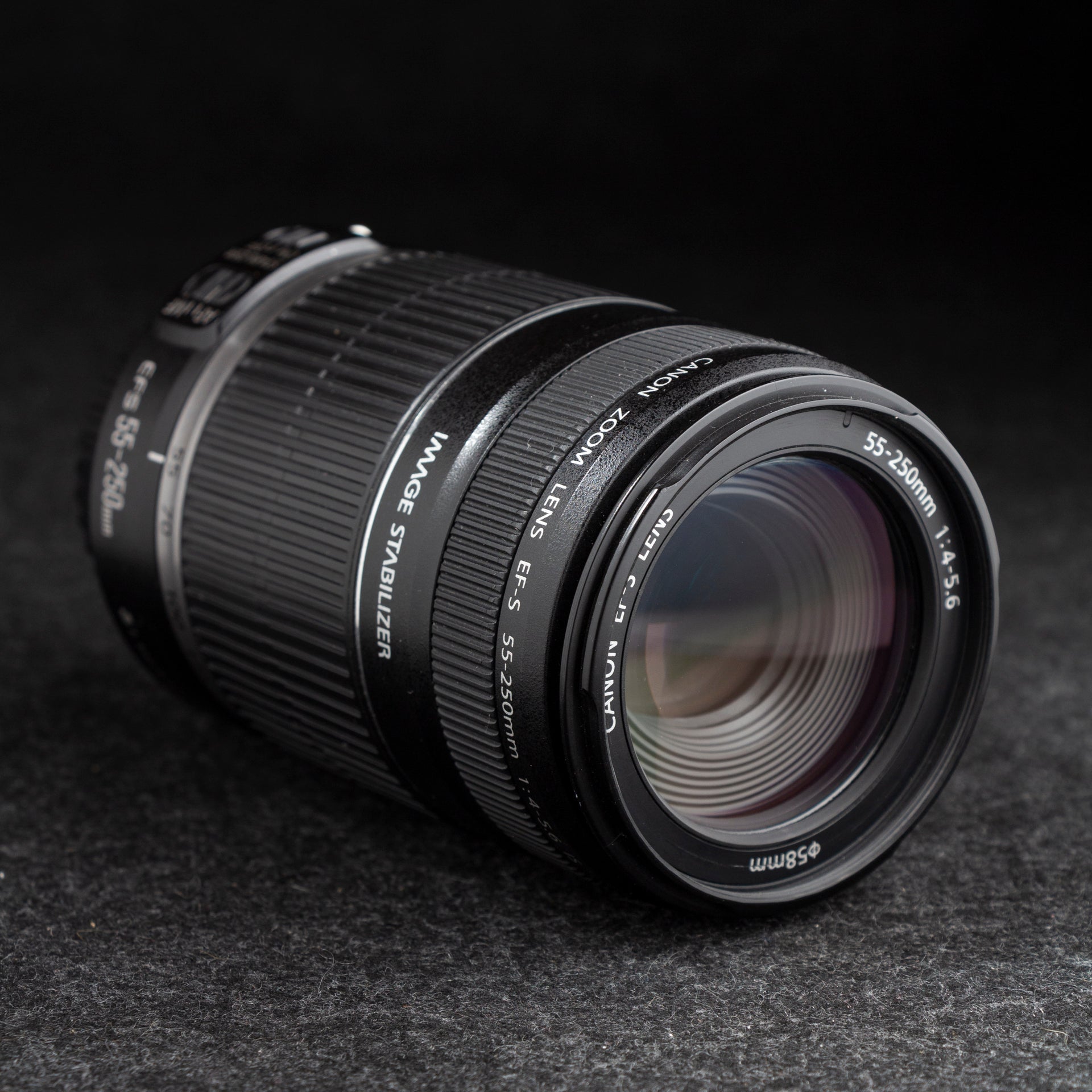 Canon EF-S 55-250mm F4-5.6 IS