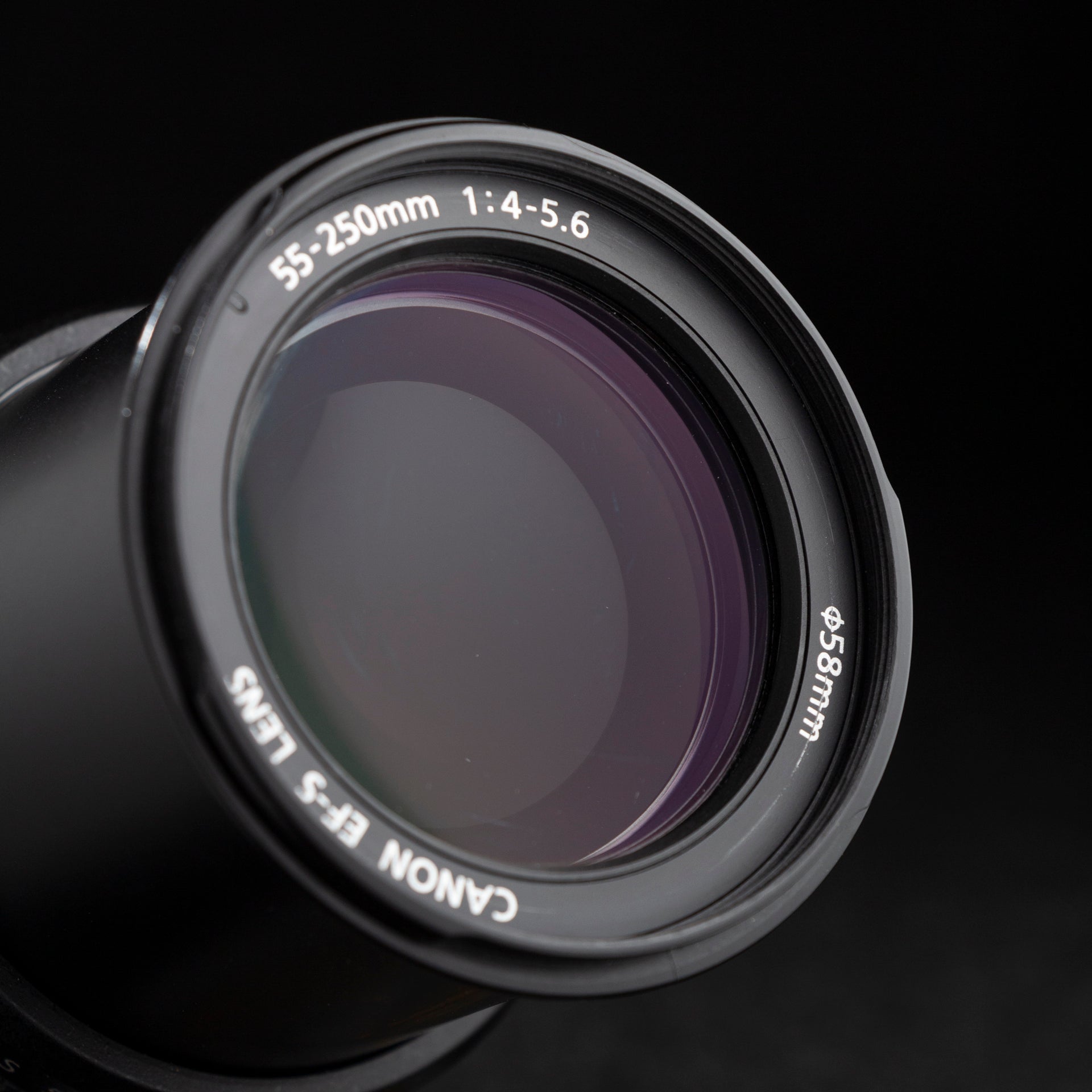 Canon EF-S 55-250mm F4-5.6 IS