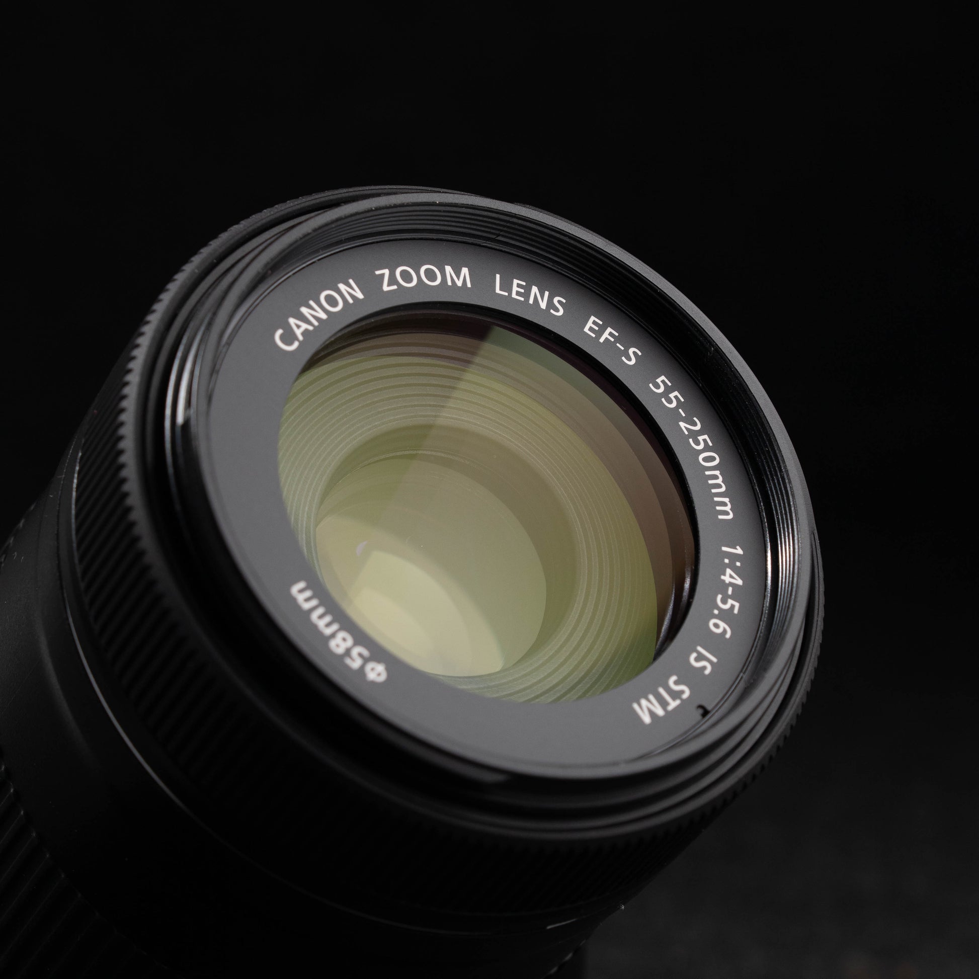 Canon EF-S 55-250mm f4-5.6 IS STM