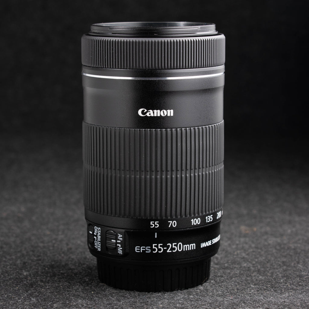 Canon EF-S 55-250mm f4-5.6 IS STM