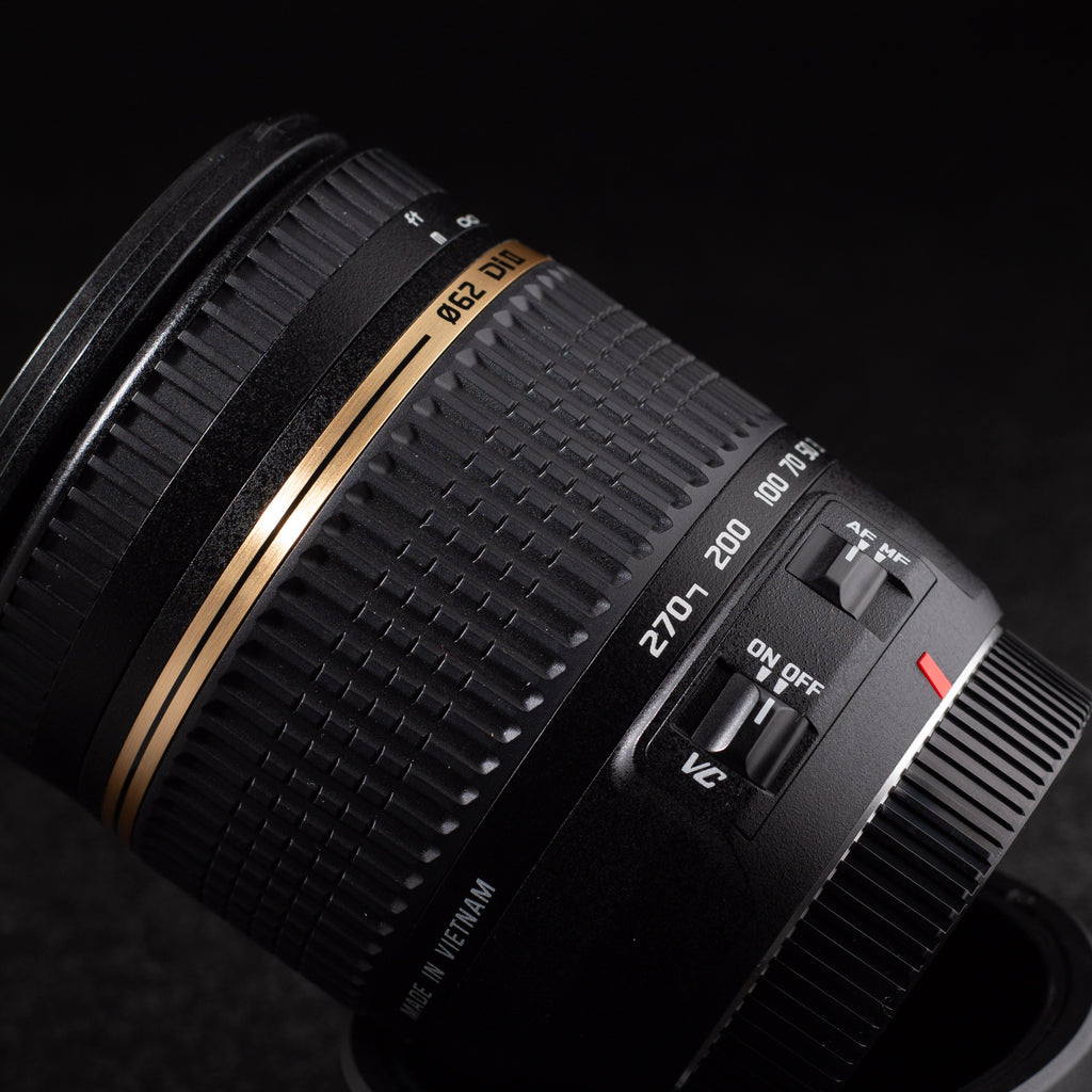 Tamron B008 AF 18-270mm f3.5-6.3 Di II VC PZD