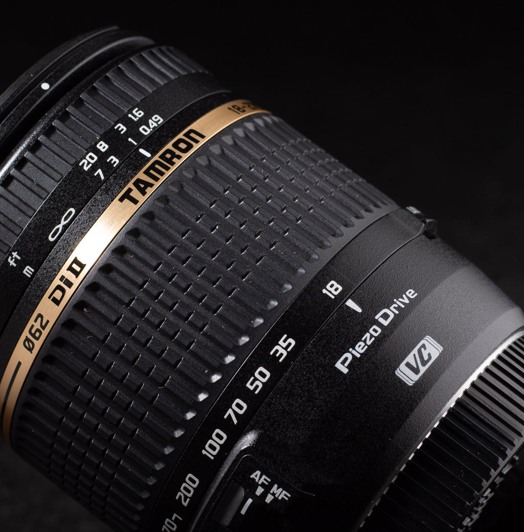 Tamron B008 AF 18-270mm f3.5-6.3 Di II VC PZD