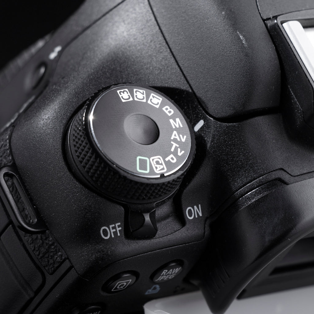 Canon EOS 7D 18MP Digital SLR