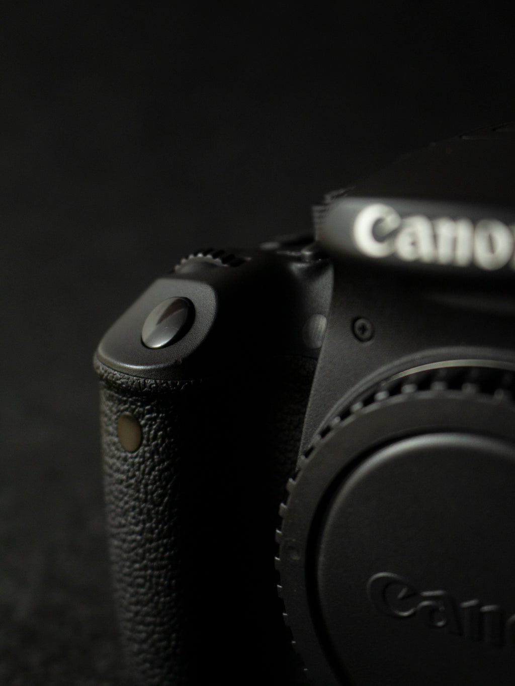 Canon EOS Rebel T5i 18MP