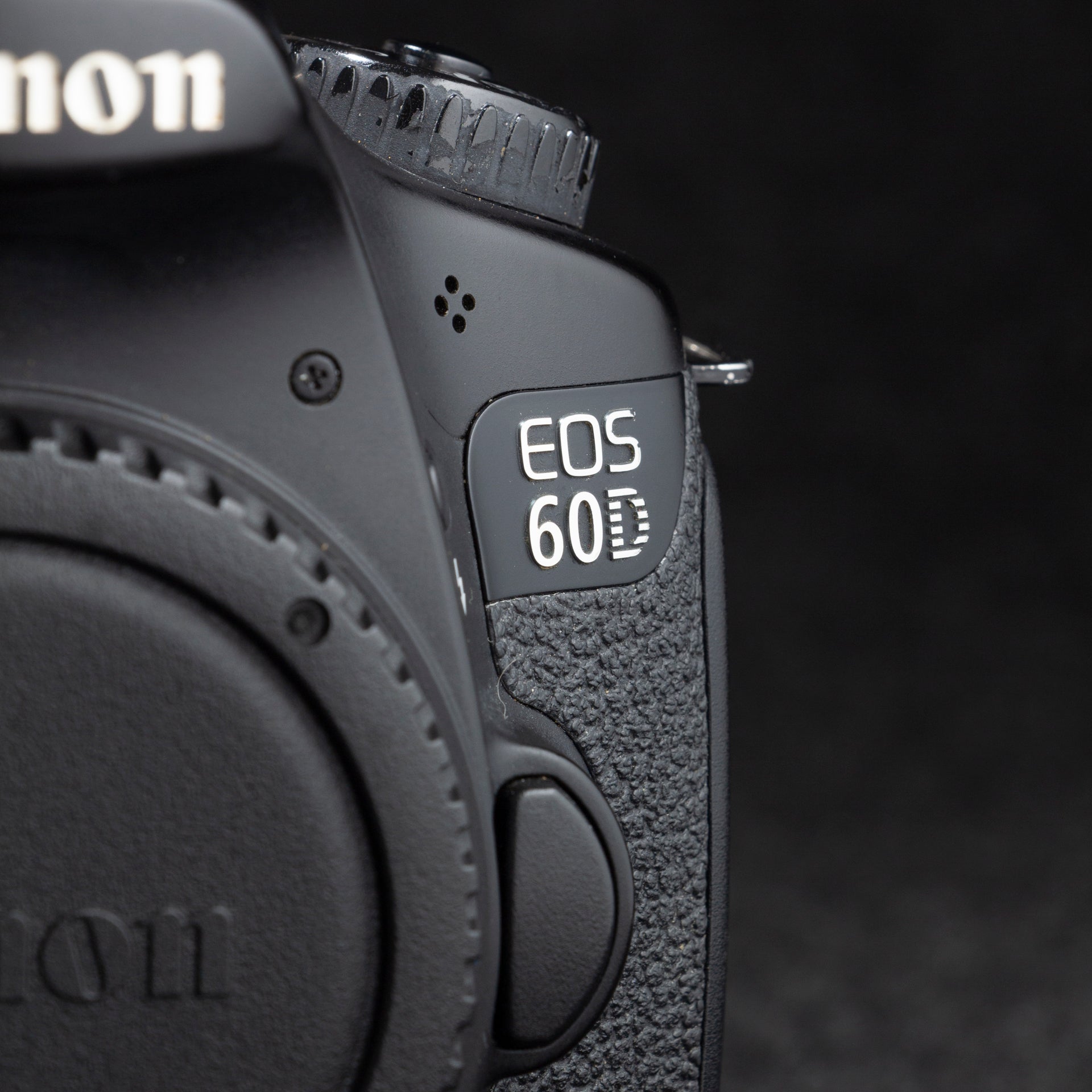 Canon EOS 60D 18MP Digital SLR