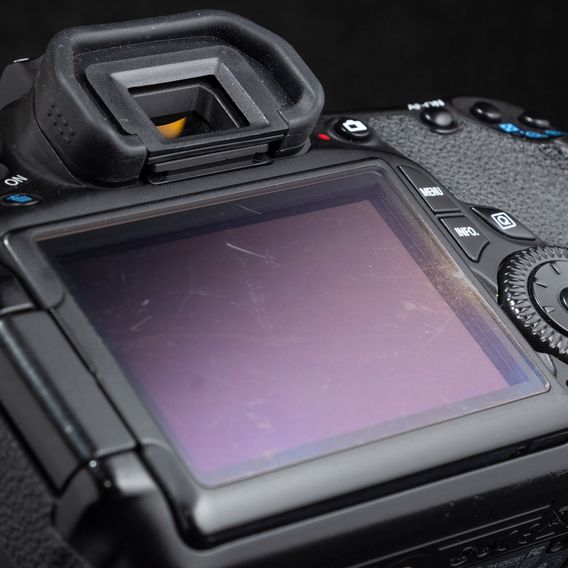 Canon EOS 60D 18MP Digital SLR