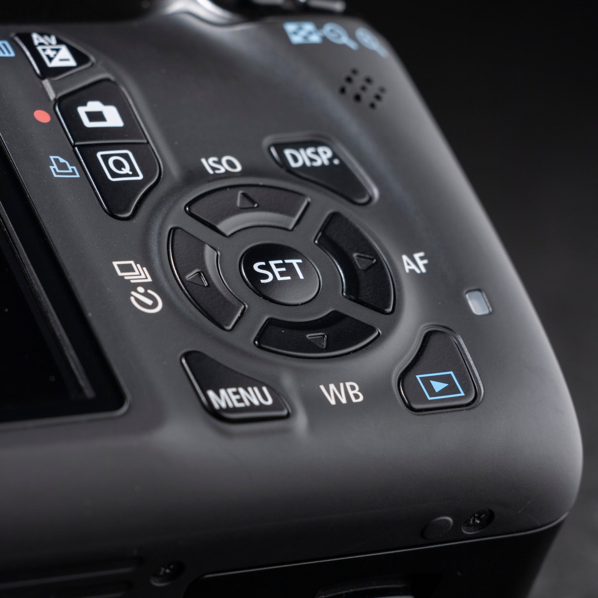 Canon EOS Rebel T3 12.2MP