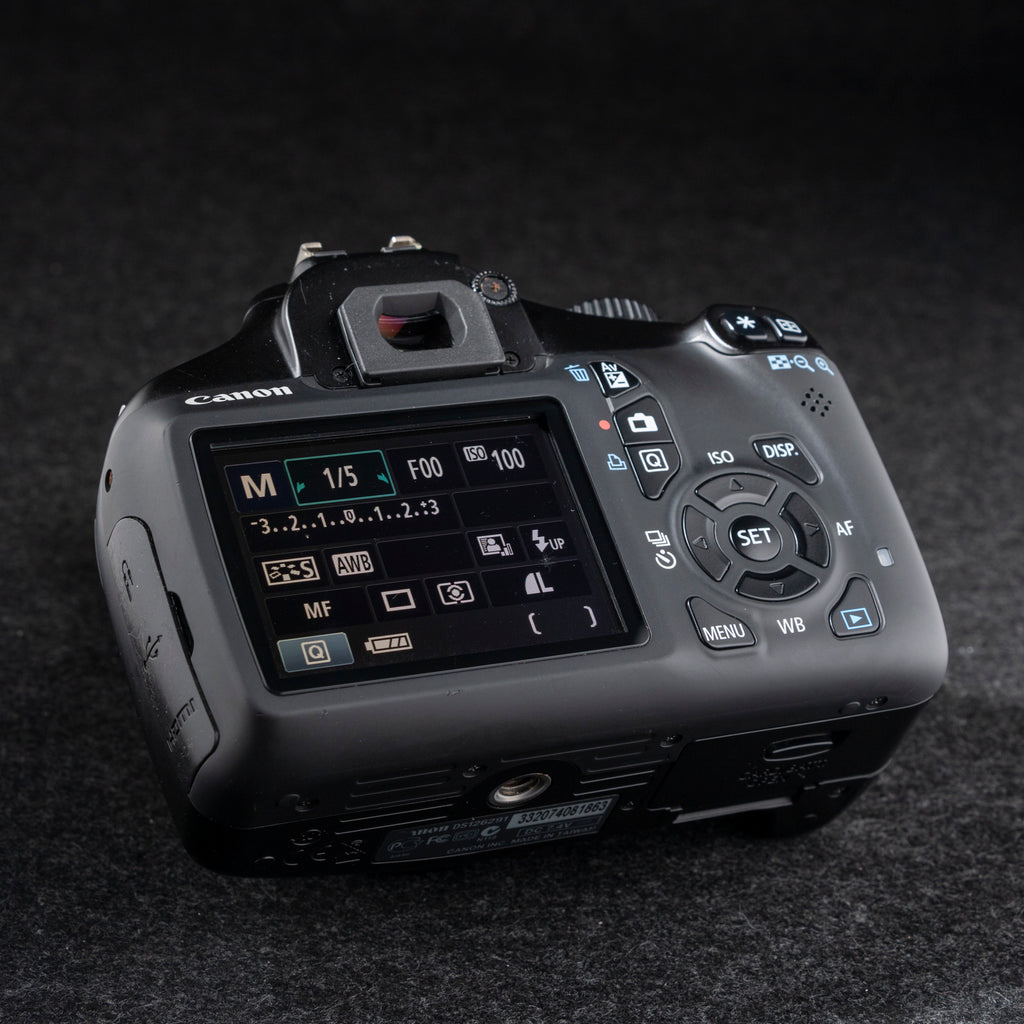 Canon EOS Rebel T3 12.2MP