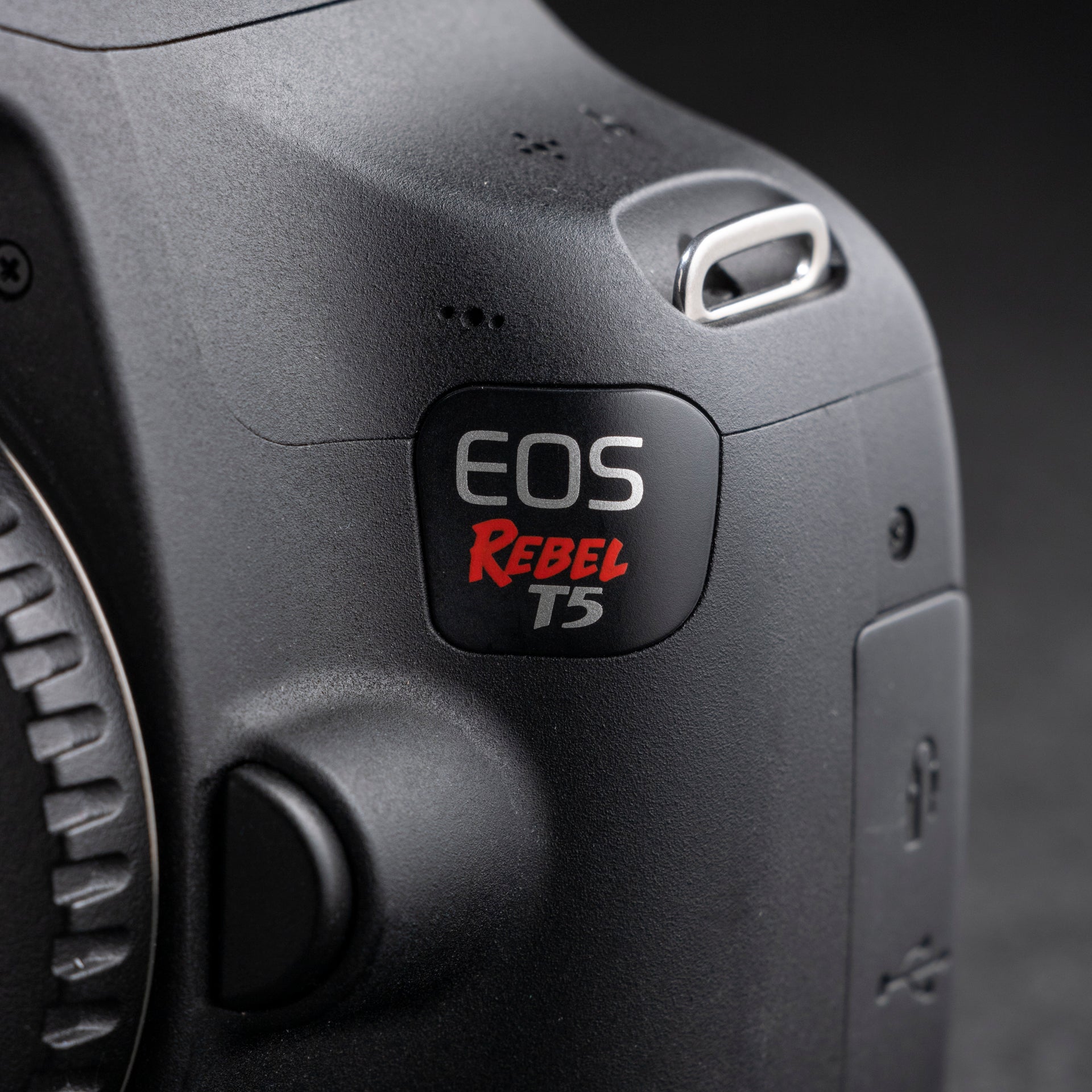 Canon EOS Rebel T5 18MP