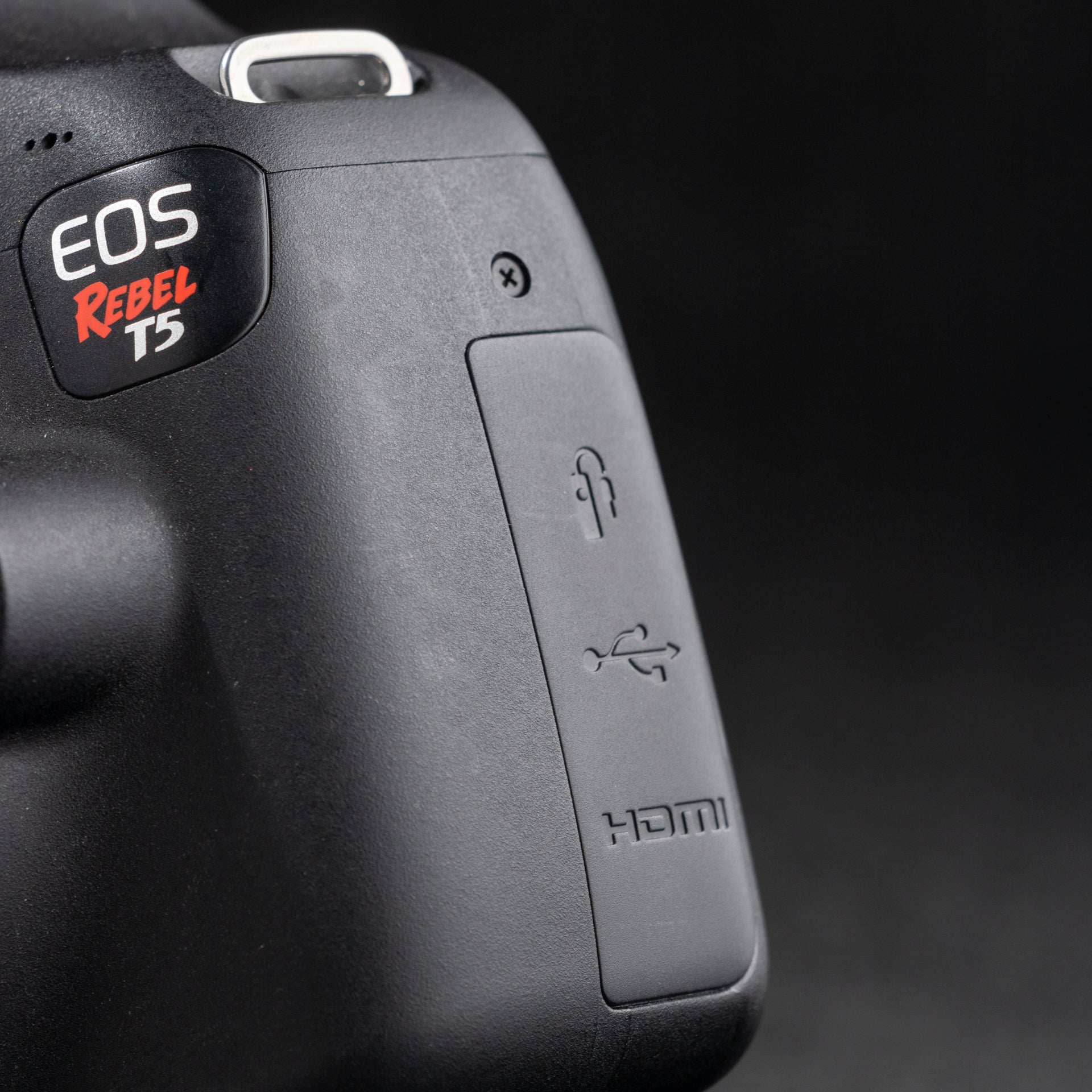 Canon EOS Rebel T5 18MP