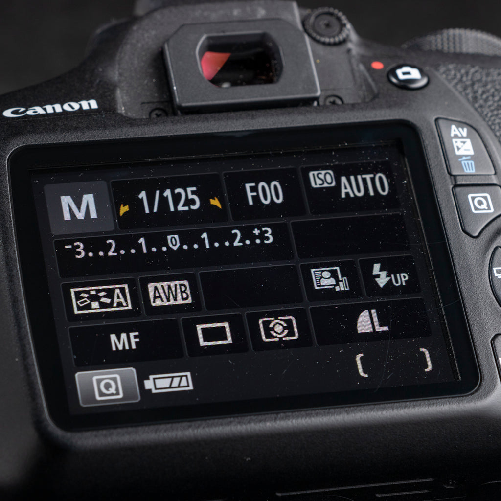 Canon EOS Rebel T5 18MP