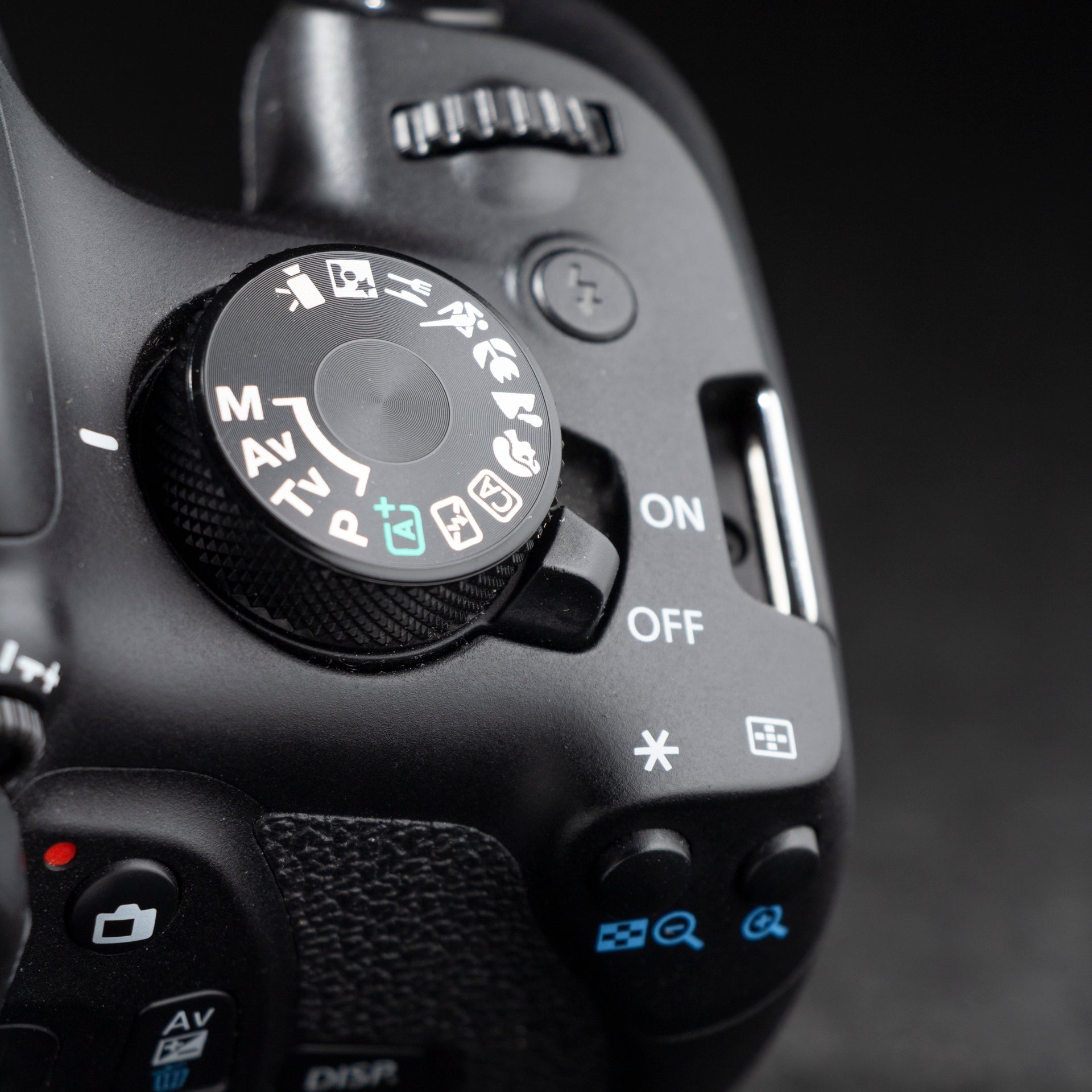 Canon EOS Rebel T6 18MP Digital SLR