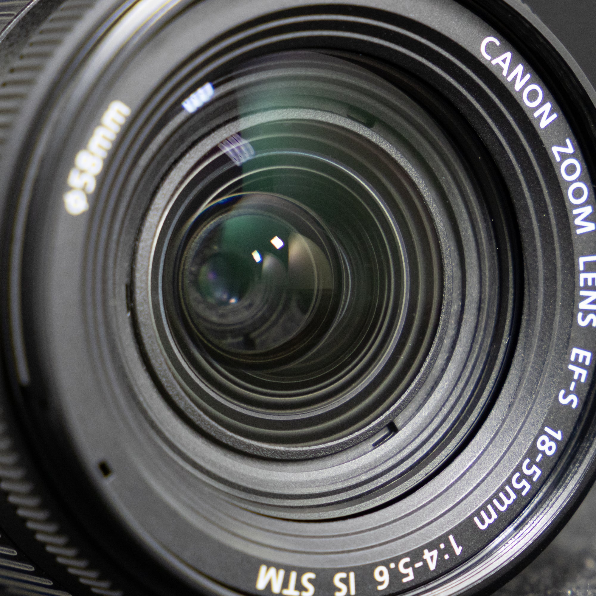 Canon EF-S 18-55mm F4-5.6 IS STM – De Cámaras Panamá