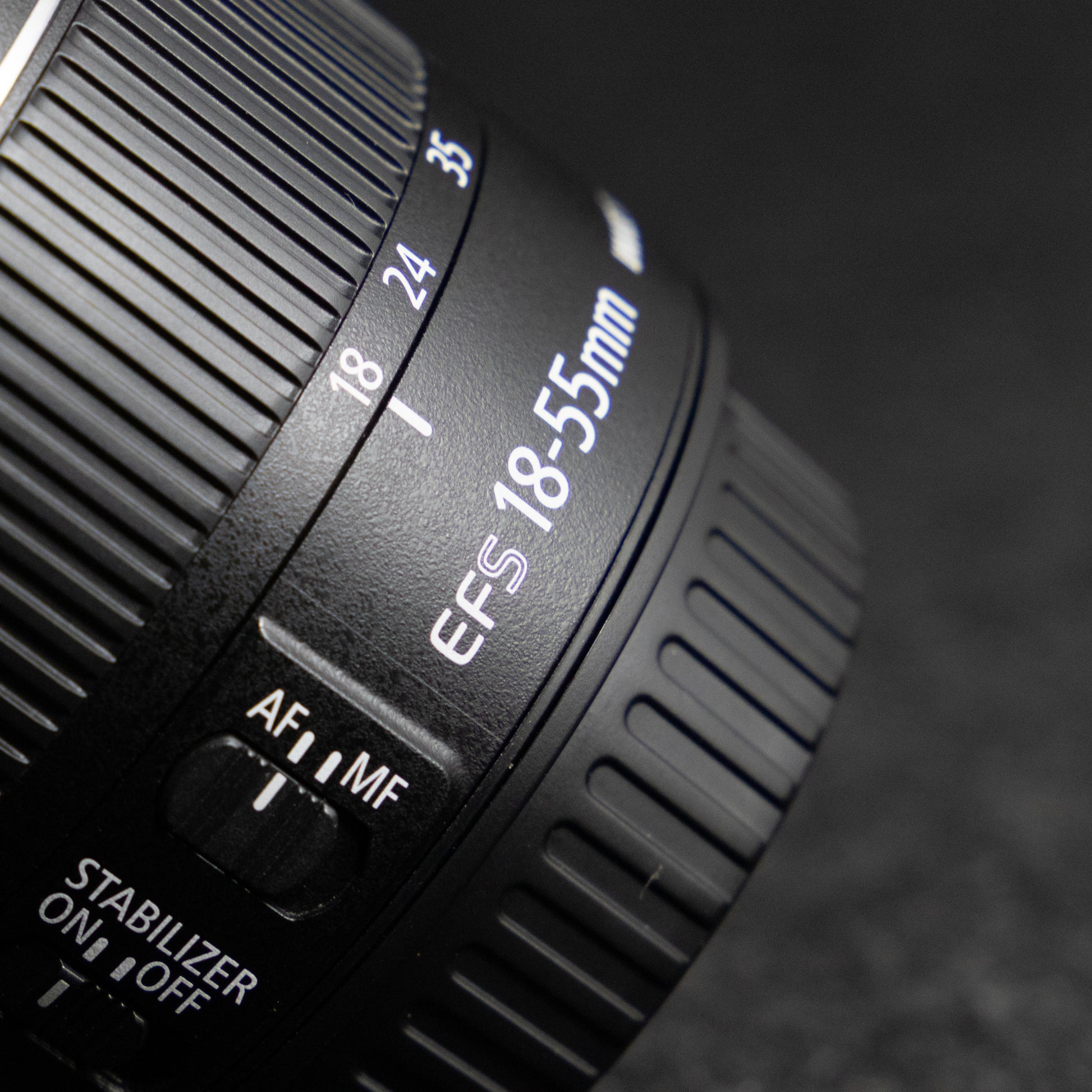 Canon EF-S 18-55mm F4-5.6 IS STM