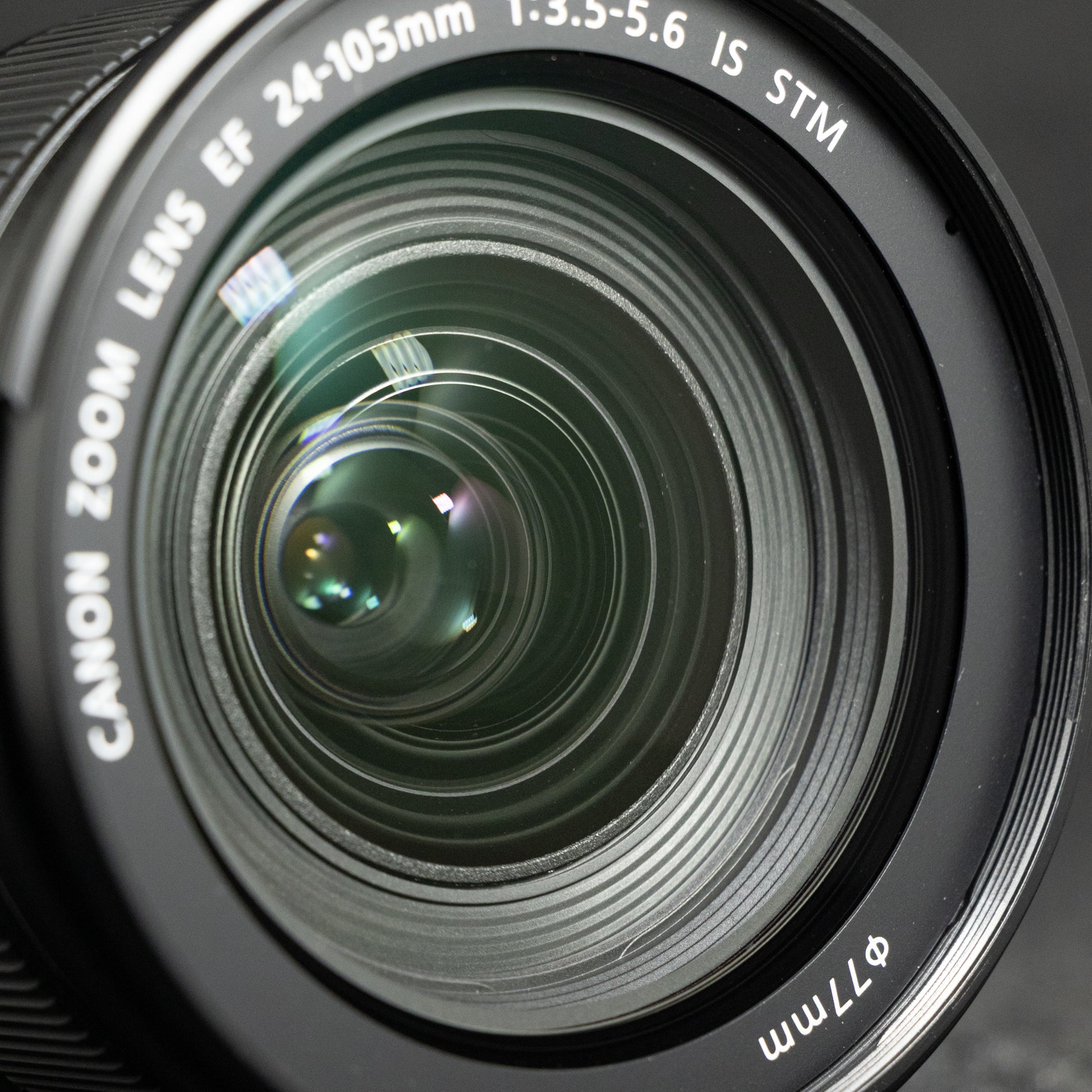 Canon EF 24-105mm F/3.5-5.6 IS STM