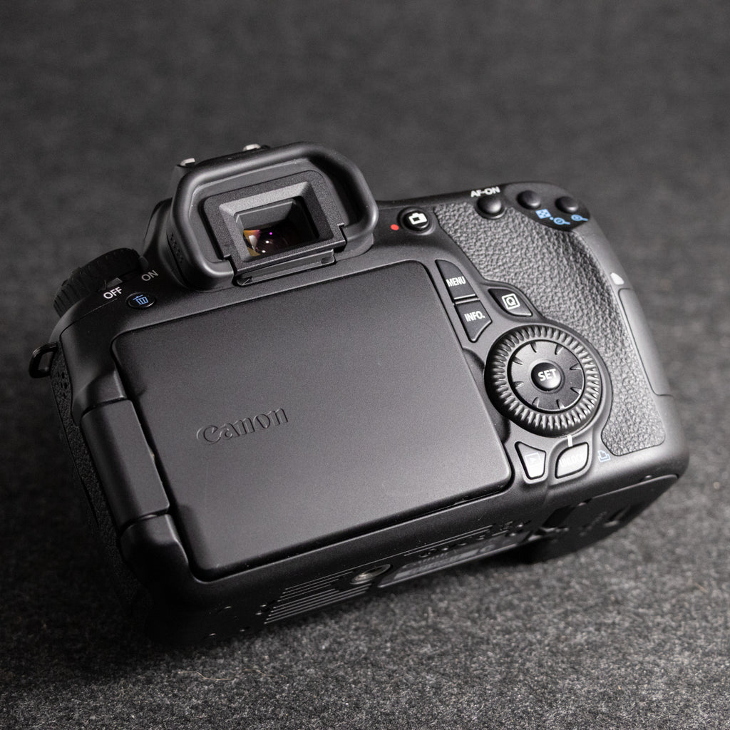 Canon EOS 60D 18MP Digital SLR