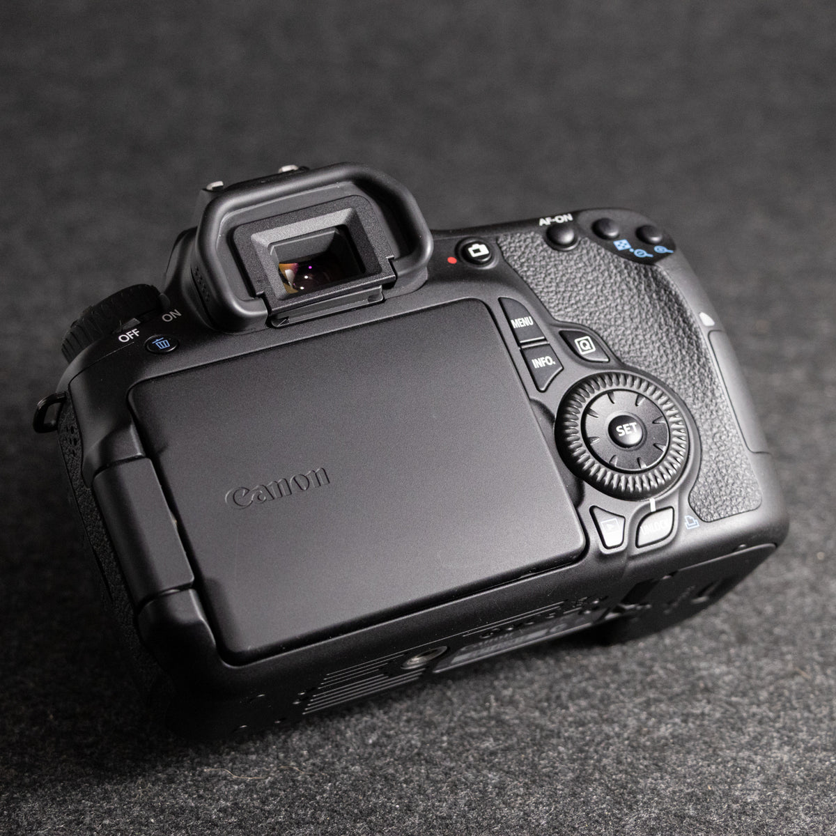 Canon EOS 60D 18MP Digital SLR