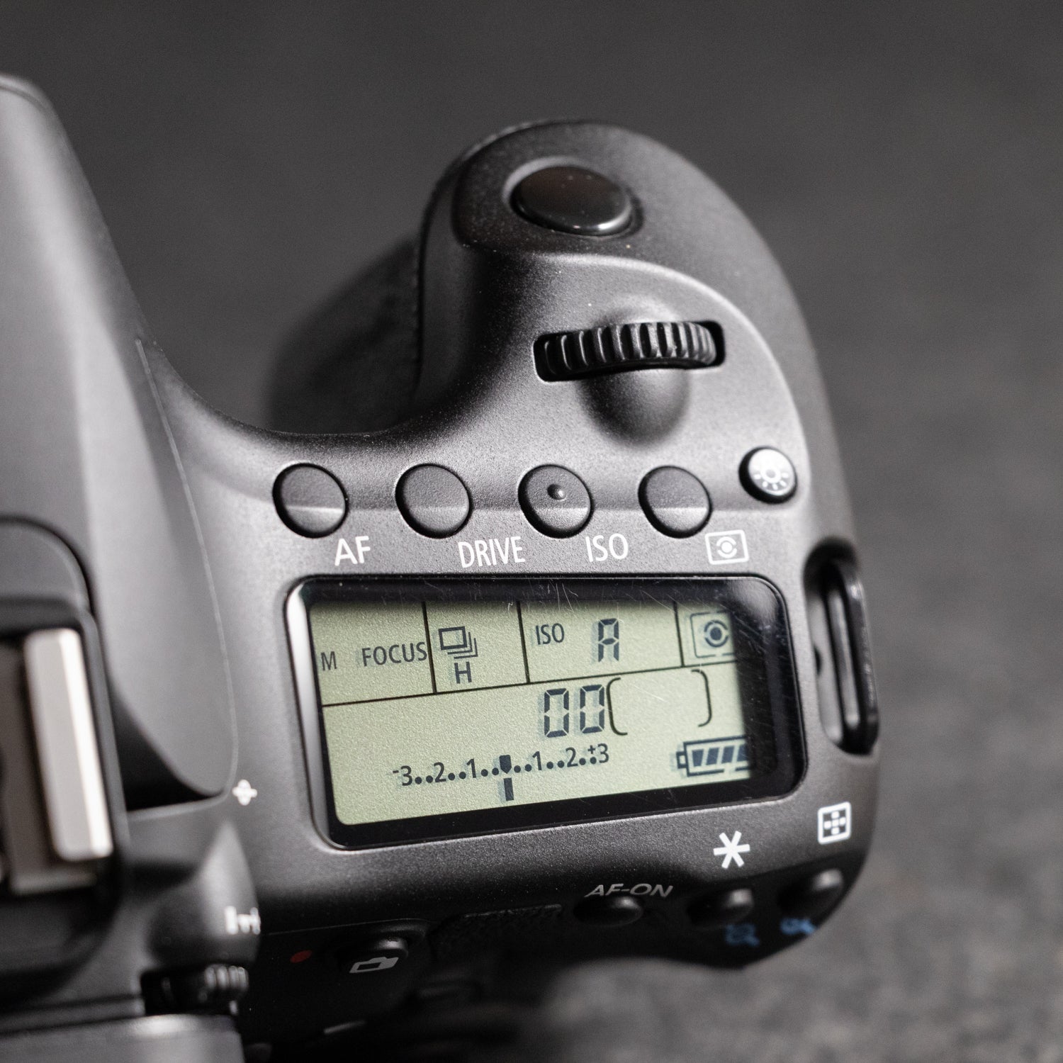 Canon EOS 60D 18MP Digital SLR – De Cámaras Panamá