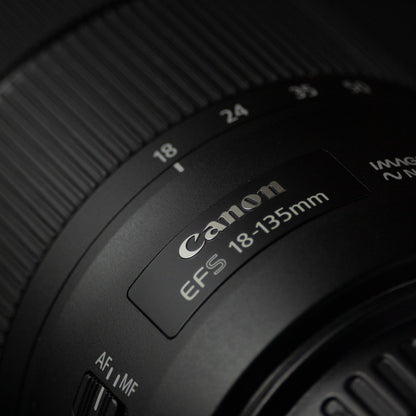 Canon EF-S 18-135mm f3.5-5.6 IS USM Nano