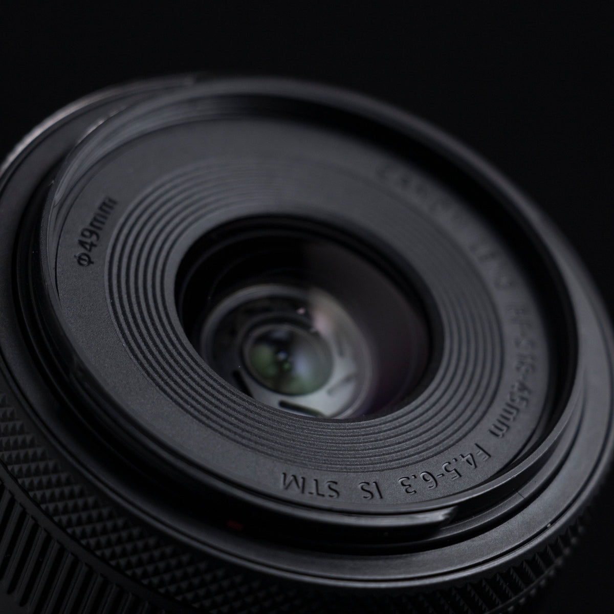 Canon RF-S 18-45mm f4.5-6.3 IS STM