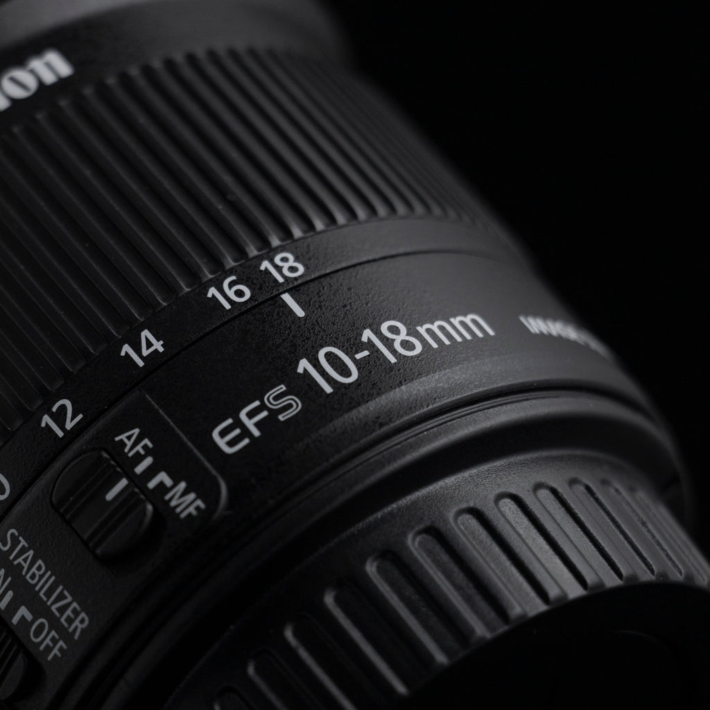 Canon EF-S 10-18mm f4.5-5.6 IS STM