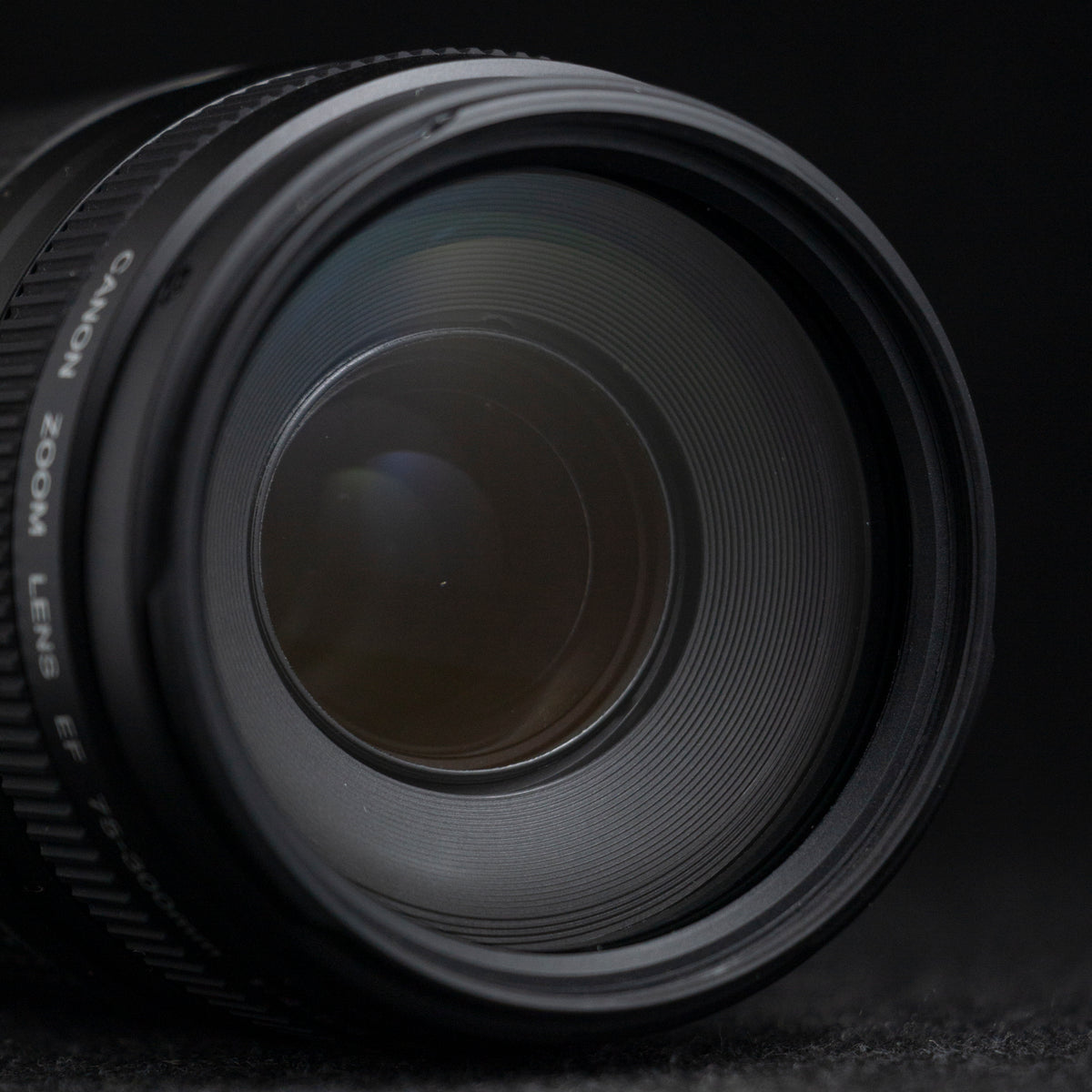 Canon EF 75-300mm F4-5.6 III