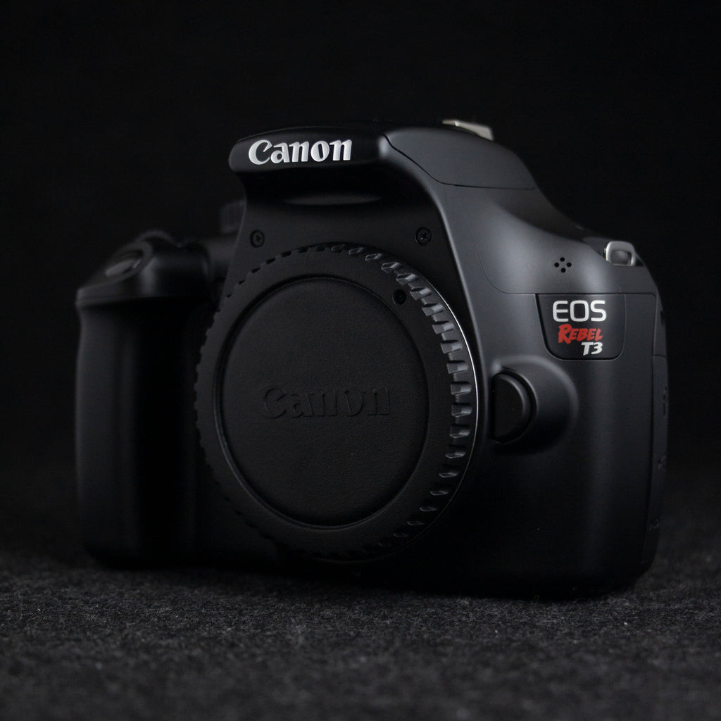 Canon EOS Rebel T3 12.2MP