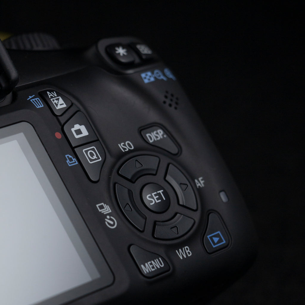 Canon EOS Rebel T3 12.2MP