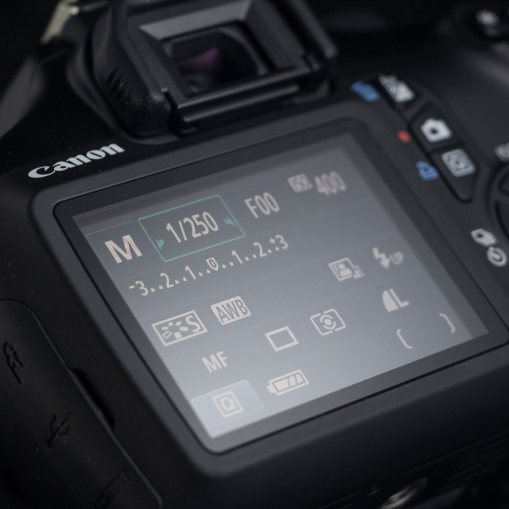 Canon EOS Rebel T3 12.2MP