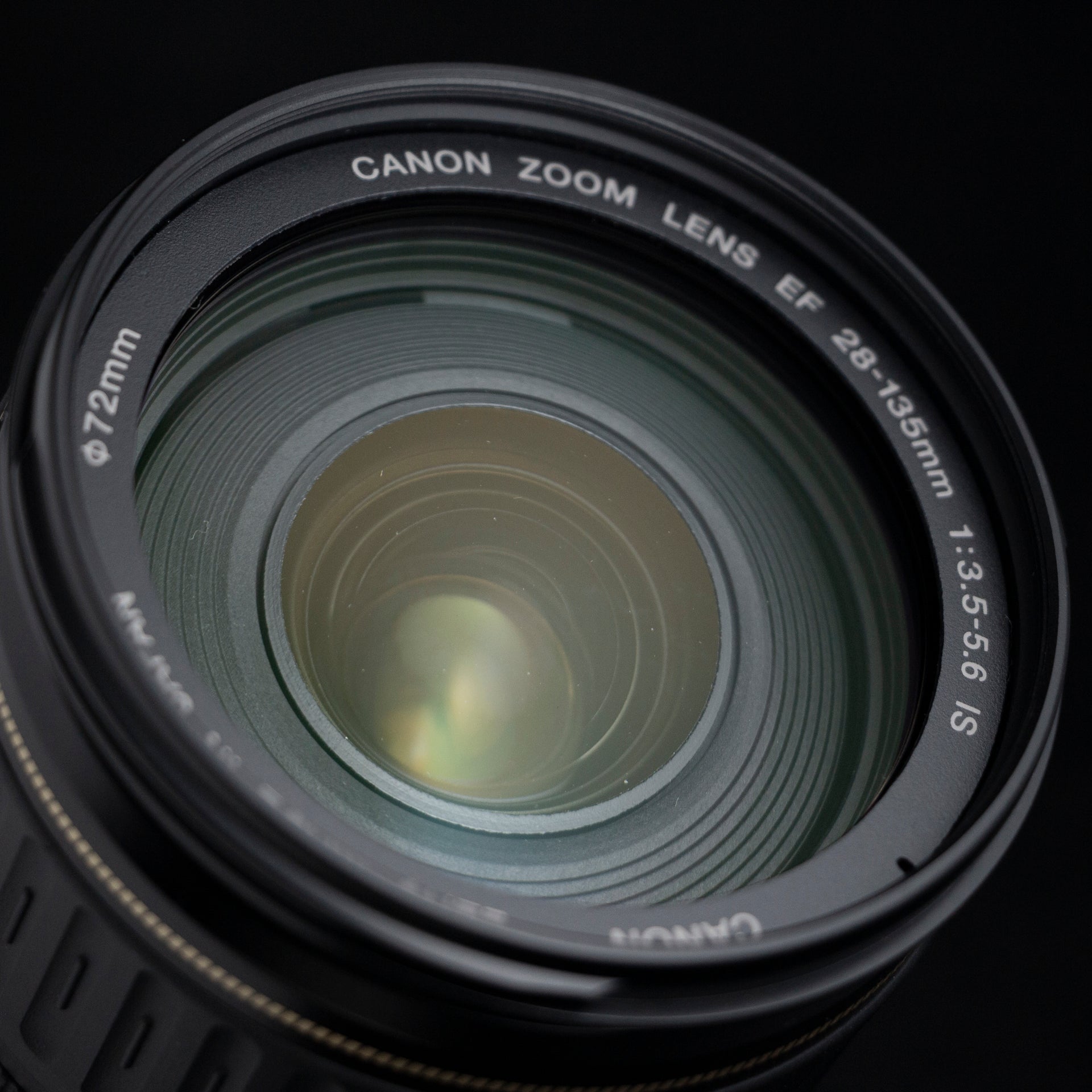 Canon EF 28-135mm f/3.5-5.6 IS USM Macro