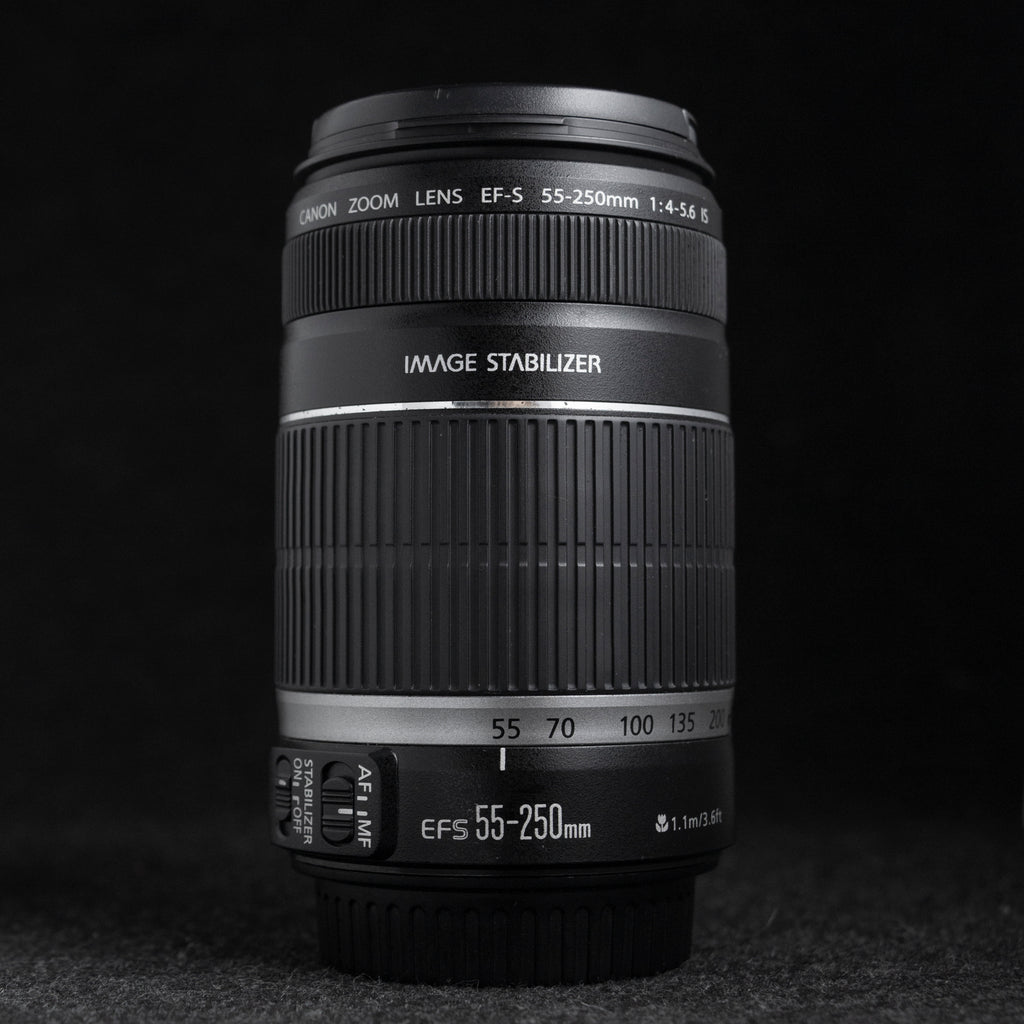 Canon EF-S 55-250mm f4-5.6 IS