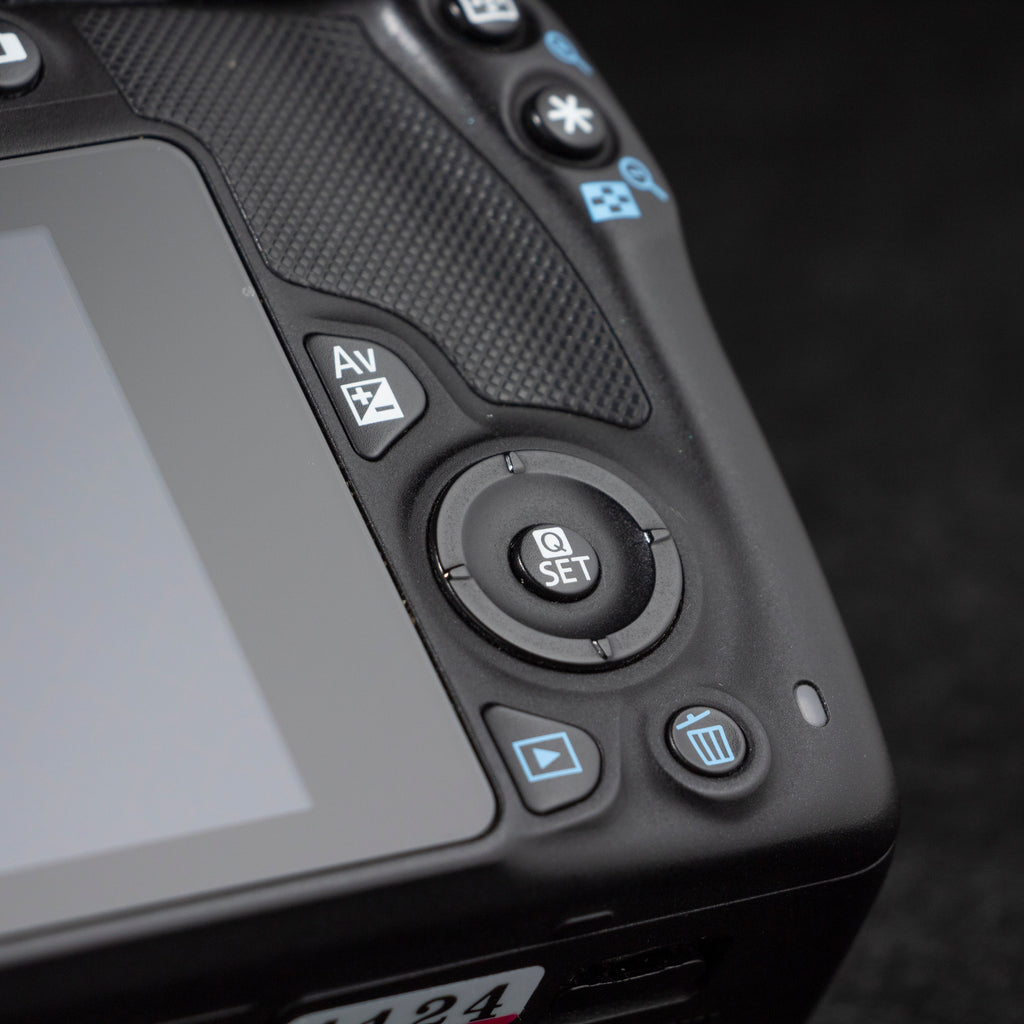 Canon EOS Rebel SL1 18MP Digital SLR