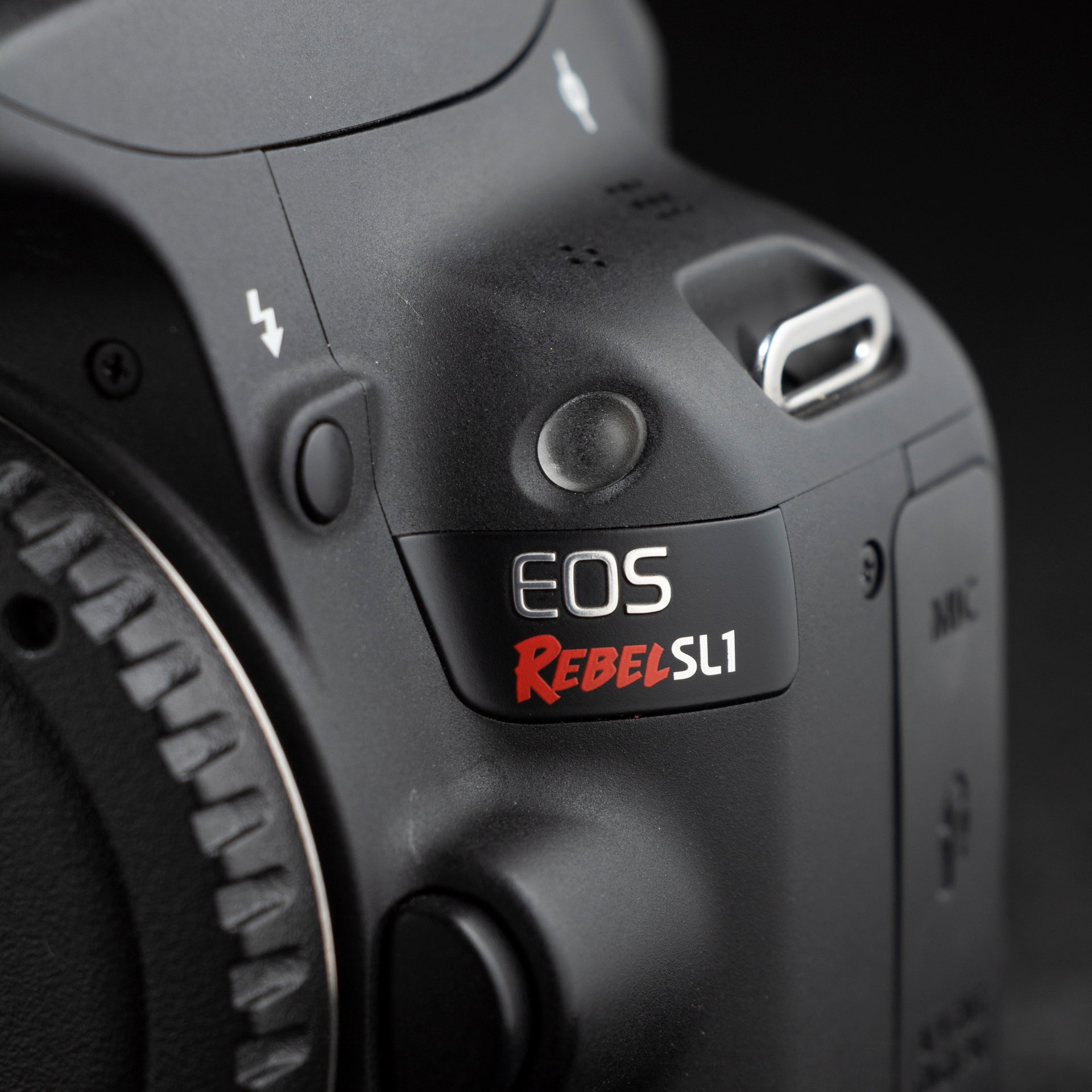 Canon EOS Rebel SL1 18MP Digital SLR