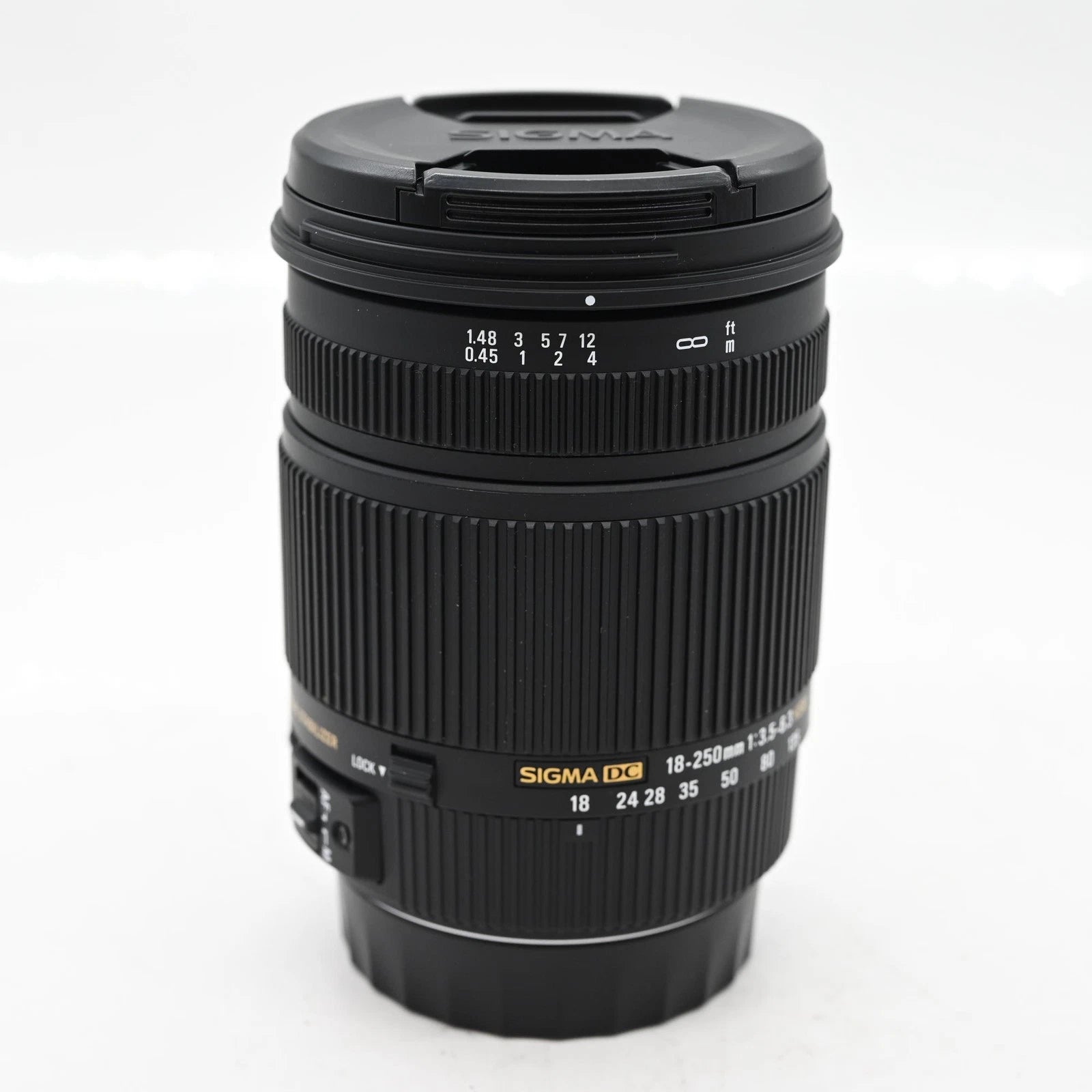 Sigma AF 18-250mm f3.5-6.3 DC Macro OS HSM