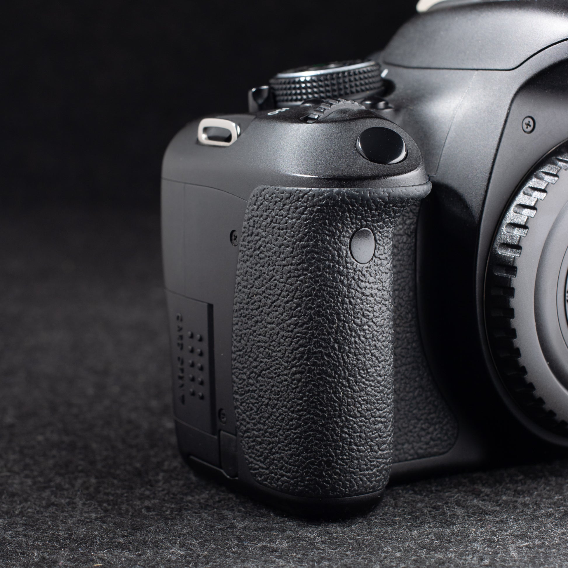 Canon EOS Rebel T3i 18MP