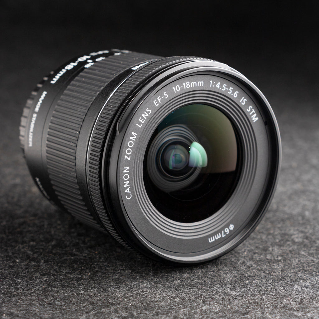 Canon EF-S 10-18mm f4.5-5.6 IS STM