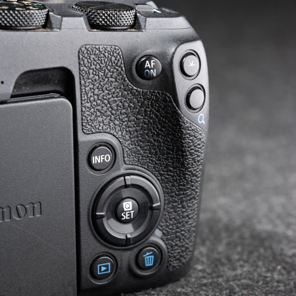 Canon EOS RP 26.2MP
