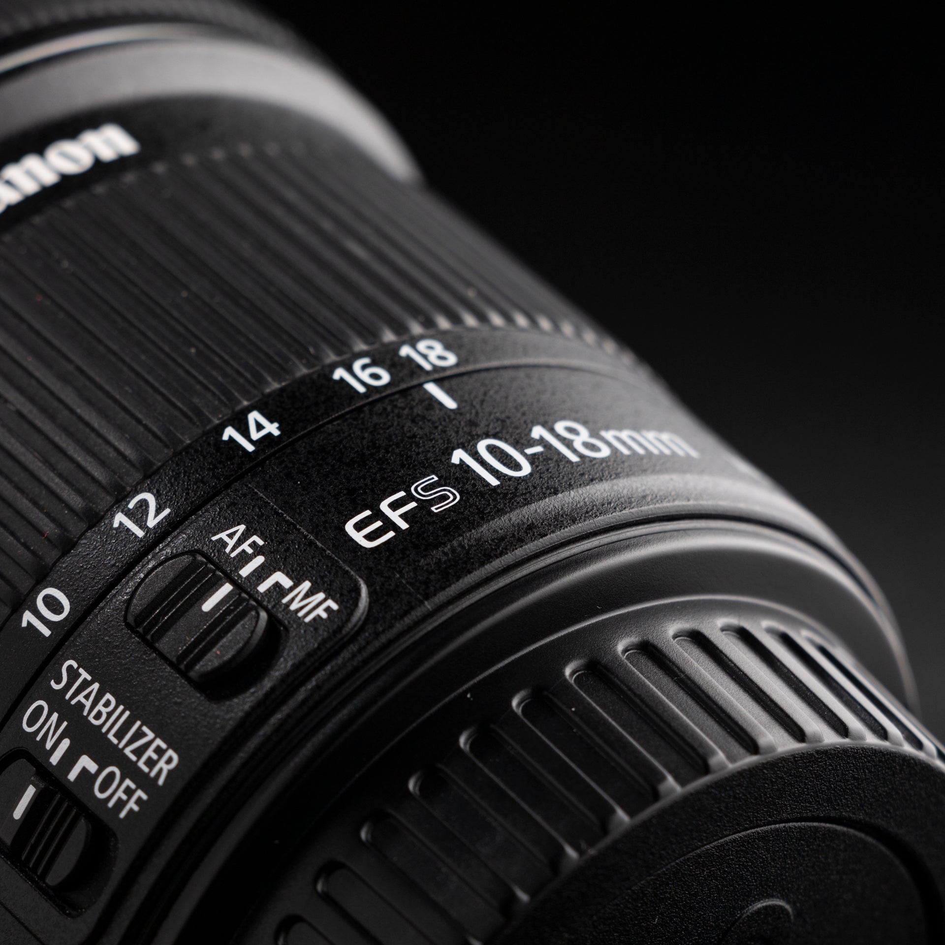 Canon EF-S 10-18mm f4.5-5.6 IS STM
