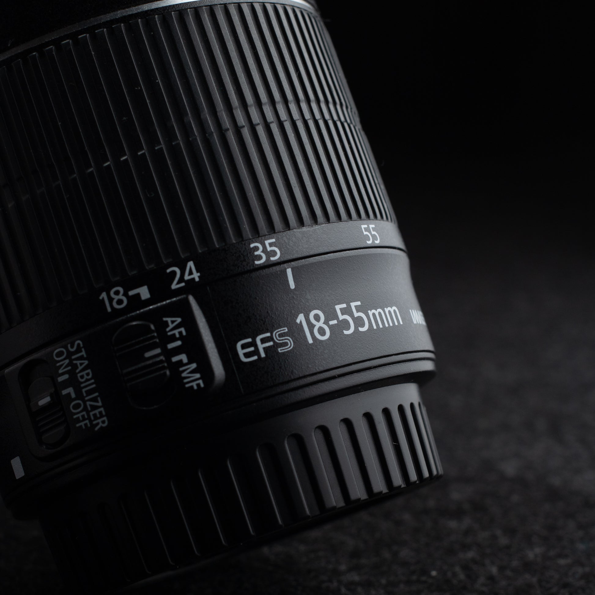 Canon EF-S 18-55mm F4-5.6 IS STM