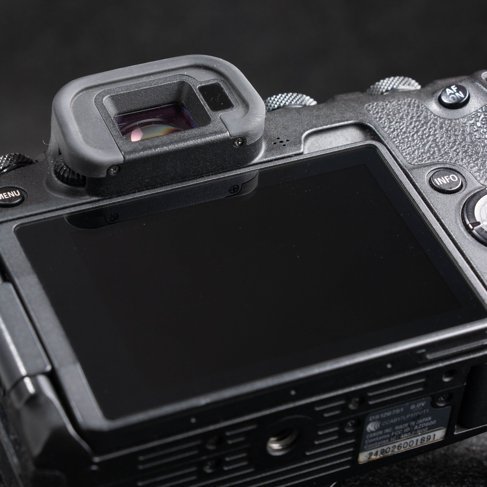 Canon EOS RP 26.2MP