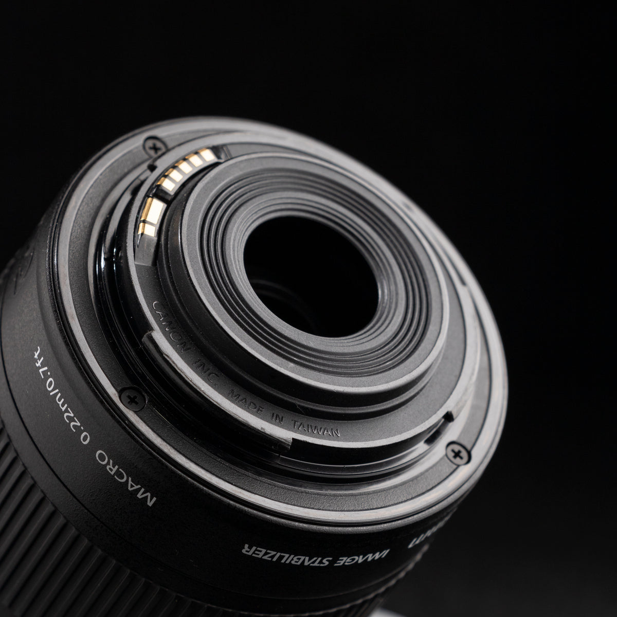 Canon EF-S 10-18mm f4.5-5.6 IS STM